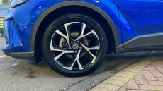 Toyota C-HR 1.8 Hybrid Design 5dr CVT Hybrid Hatchback